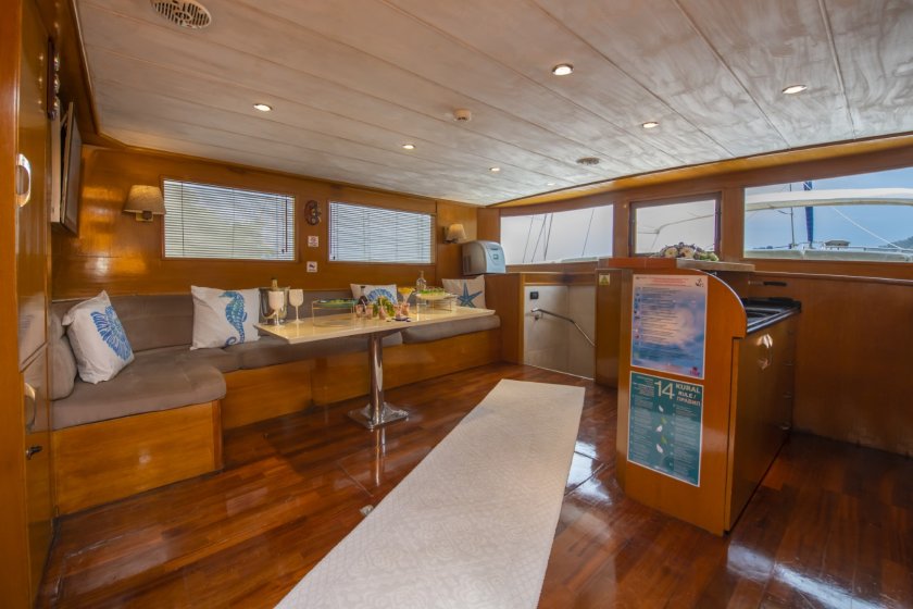 CEMRE MİLA | 8 KİŞİLİK LÜKS MAVİ TUR GULET | Okeanosyatcilik