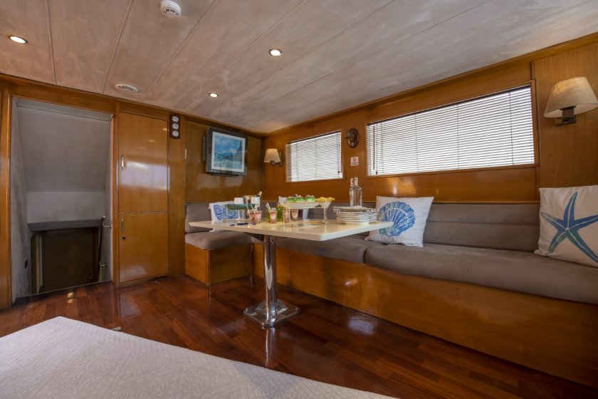 CEMRE MİLA | 8 KİŞİLİK LÜKS MAVİ TUR GULET | Okeanosyatcilik