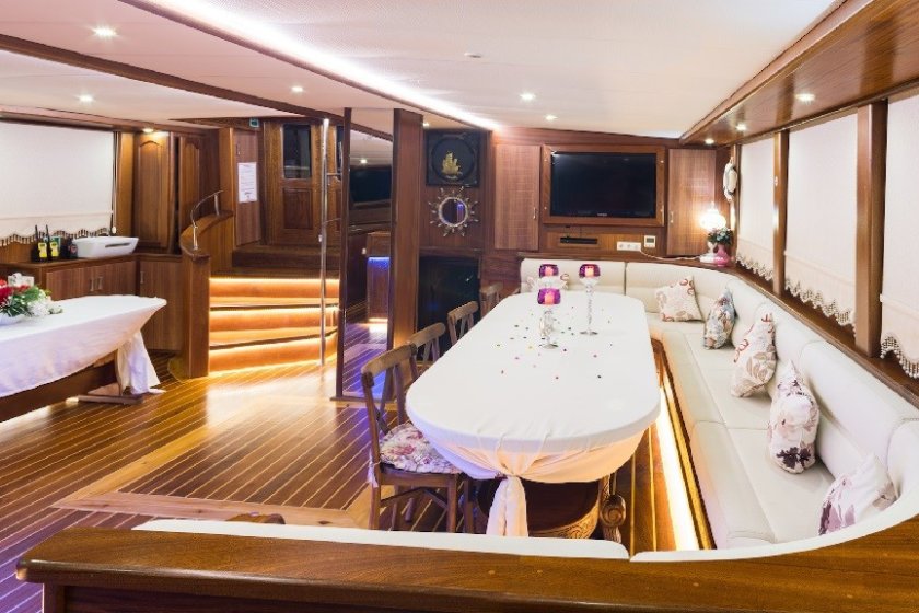 S NUR TAYLAN | LÜKS GULET KİRALAMA & MAVİ TUR | Okeanosyatcilik