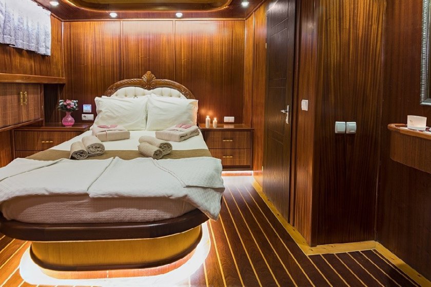 S NUR TAYLAN | LÜKS GULET KİRALAMA & MAVİ TUR | Okeanosyatcilik