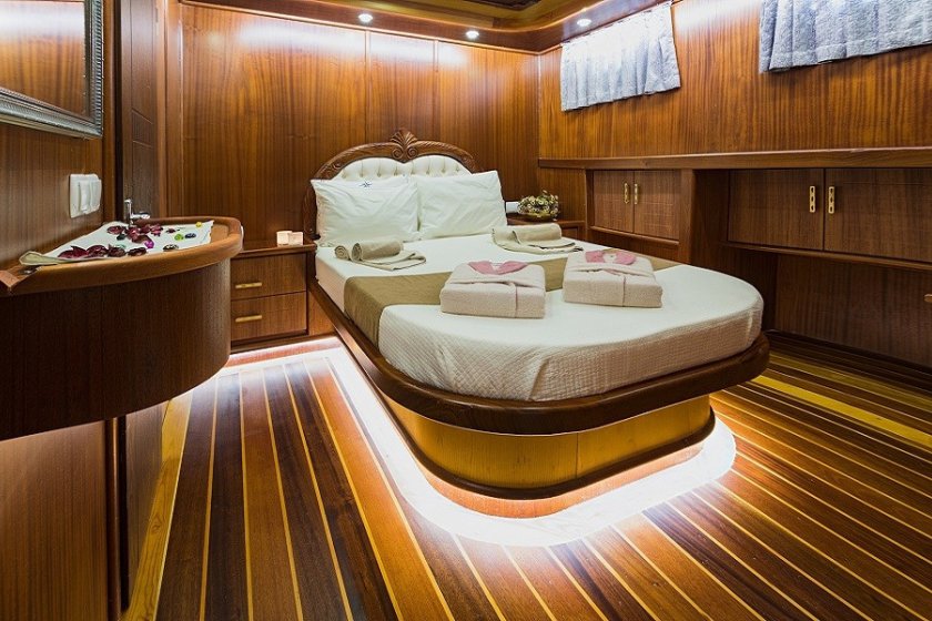 S NUR TAYLAN | LÜKS GULET KİRALAMA & MAVİ TUR | Okeanosyatcilik