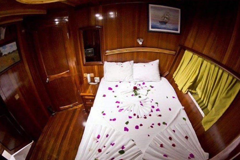 ÇELİK ES D | LÜKS GULET YELKEN & MAVİ TUR | Okeanosyatcilik