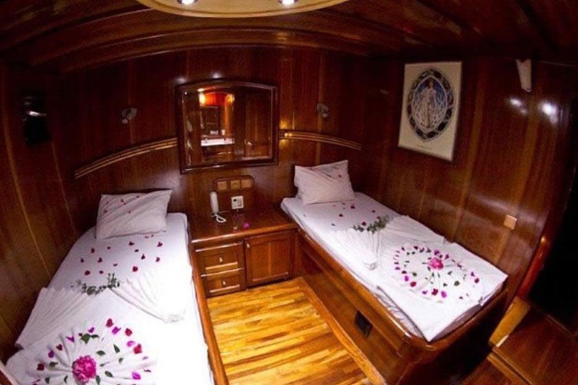 ÇELİK ES D | LÜKS GULET YELKEN & MAVİ TUR | Okeanosyatcilik