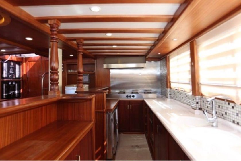 MESUT OL GULET | KONFORLU YAT TATİLİ | MAVİ YOLCULUK | Okeanosyatcilik