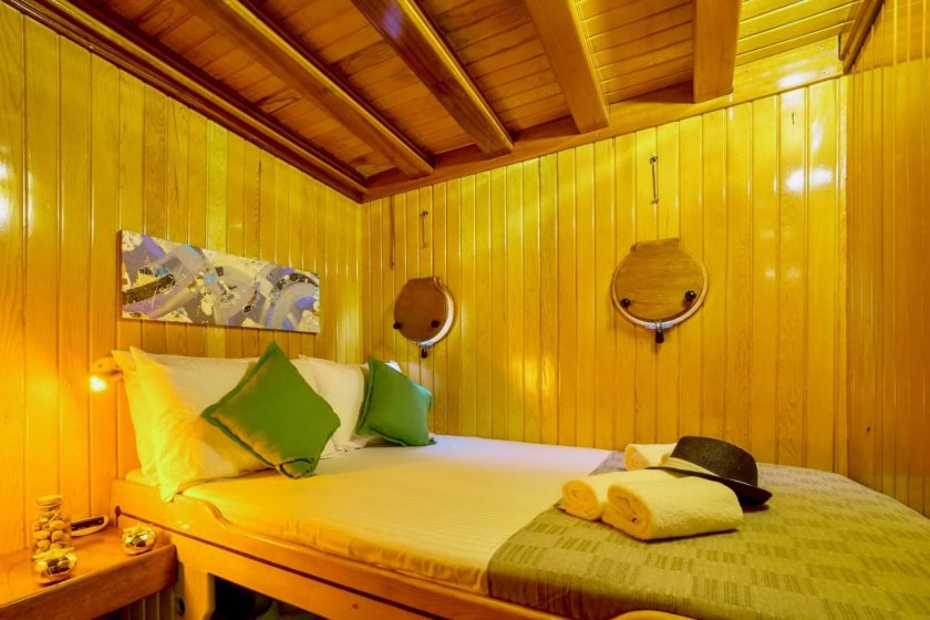 SADRİ USTA 1 | FETHİYEDE TEKNE TATİLİ | UNUTULMAZ KOYLARDA TEKNE GEZİSİ | Okeanosyatcilik