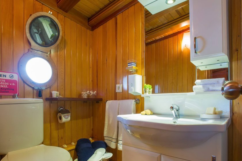 SADRİ USTA 1 | FETHİYEDE TEKNE TATİLİ | UNUTULMAZ KOYLARDA TEKNE GEZİSİ | Okeanosyatcilik