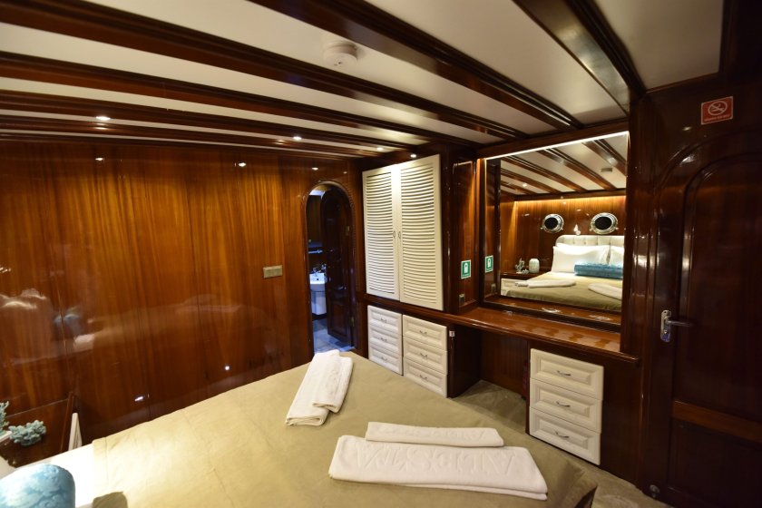 KAYHAN 11 | 20 KİŞİLİK KALABALIK GRUPLARA UYGUN LÜKS GULET | Okeanosyatcilik