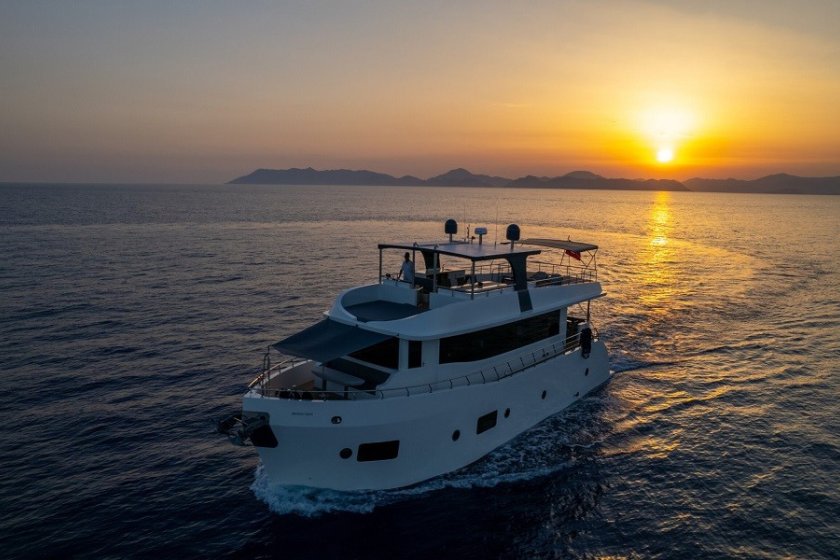 OGGUSTO TRAWLER | FETHIYE LÜKS PLUS TRAWLER | Okeanosyatcilik