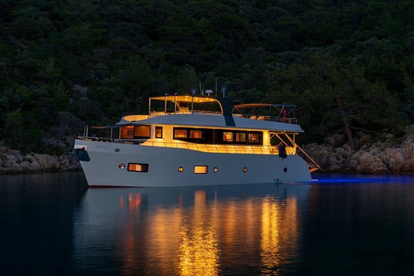 OGGUSTO TRAWLER | FETHIYE LÜKS PLUS TRAWLER | Okeanosyatcilik