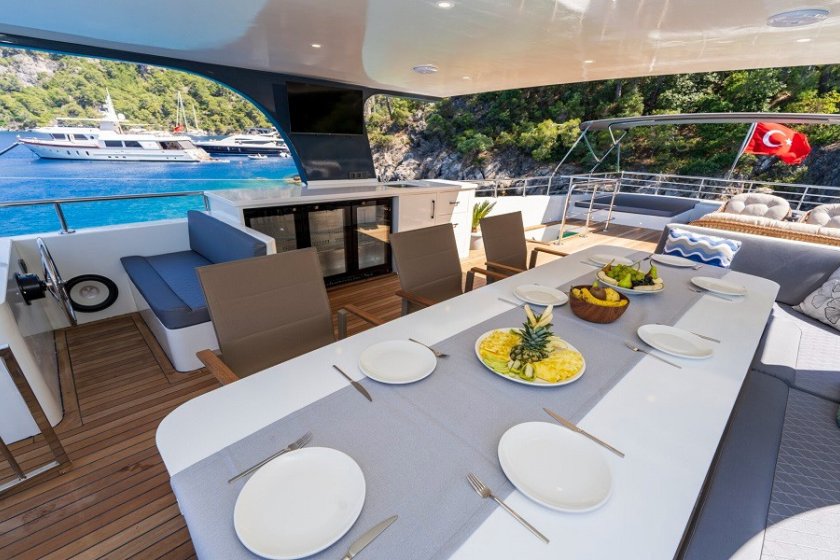 OGGUSTO TRAWLER | FETHIYE LÜKS PLUS TRAWLER | Okeanosyatcilik