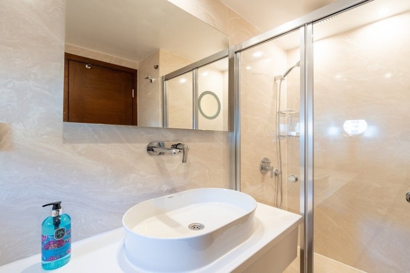 BY C.F TRAWLER | FETHIYE DELUXE 9 KIŞILIK TRAWLER KIRALAMA | Okeanosyatcilik