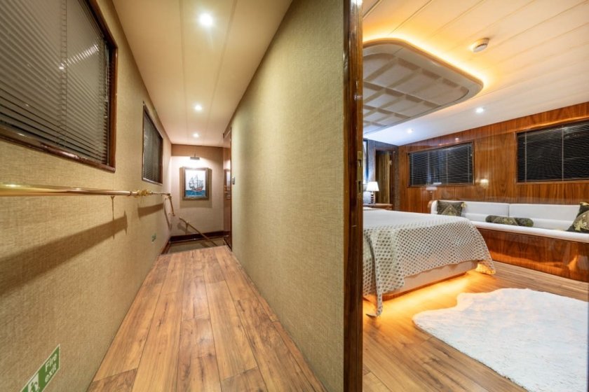 SIMAY F TRAWLER | FETHIYE DELUXE 8 PERSON TRAWLER CHARTER | Okeanosyatcilik