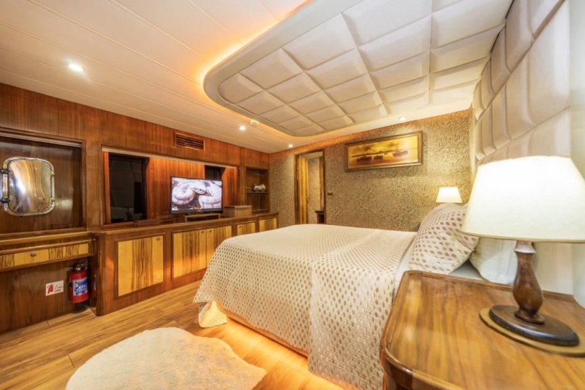 SIMAY F TRAWLER | FETHIYE DELUXE 8 PERSON TRAWLER CHARTER | Okeanosyatcilik