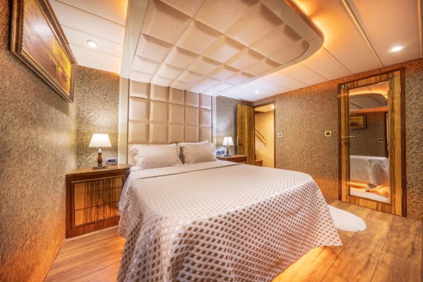 SIMAY F TRAWLER | FETHIYE DELUXE 8 PERSON TRAWLER CHARTER | Okeanosyatcilik