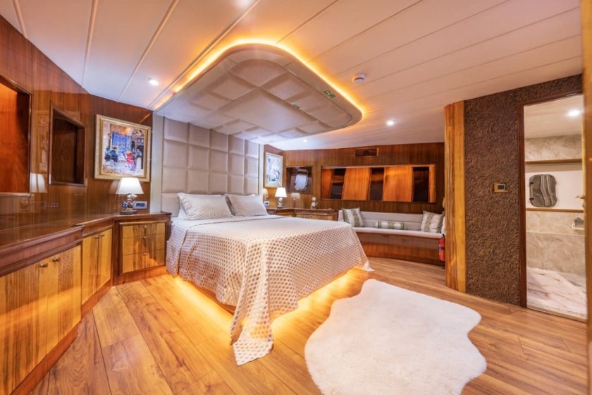 SIMAY F TRAWLER | FETHIYE DELUXE 8 PERSON TRAWLER CHARTER | Okeanosyatcilik