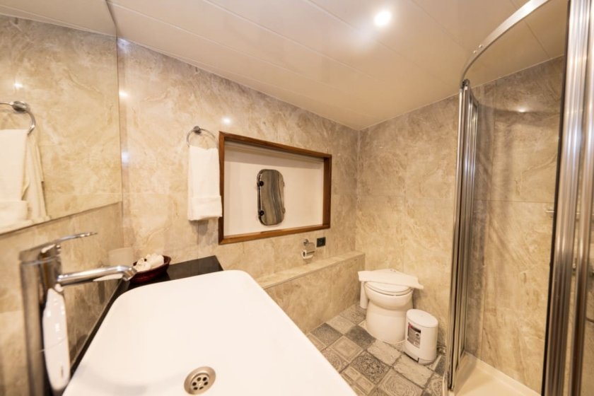 SIMAY F TRAWLER | FETHIYE DELUXE 8 PERSON TRAWLER CHARTER | Okeanosyatcilik