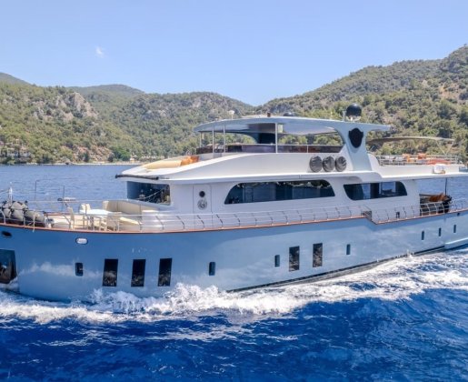 SIMAY F TRAWLER | FETHIYE DELUXE 8 PERSON TRAWLER CHARTER | Okeanosyachting