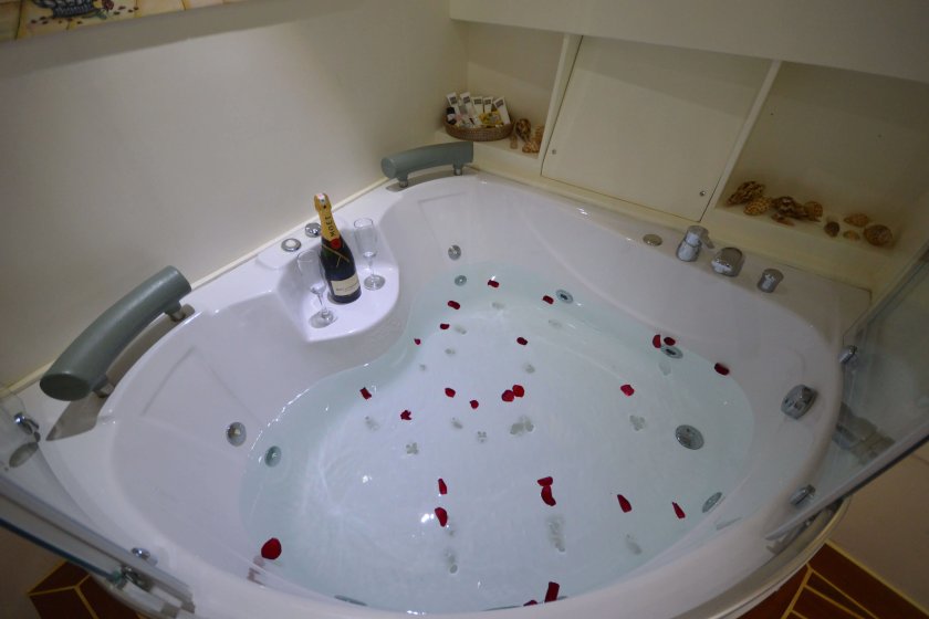 GÜL SULTAN | LÜKS BODRUM TEKNE TATİLİ | Okeanosyatcilik