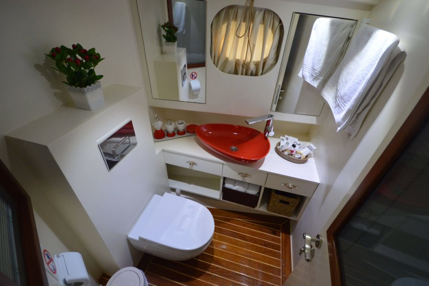 GÜL SULTAN | LÜKS BODRUM TEKNE TATİLİ | Okeanosyatcilik