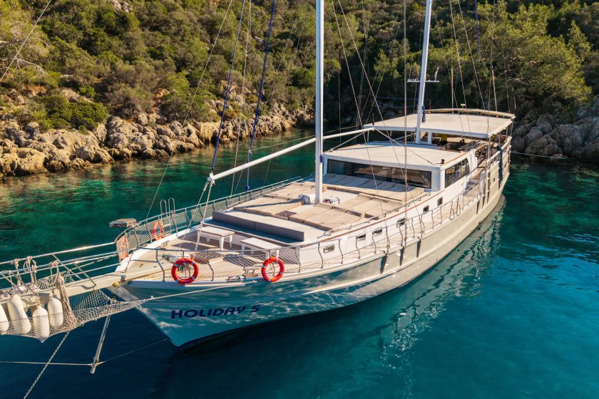 HOLİDAY 5 | FETHİYE TEKNE TATİLİ | KALABALIK GRUPLAR İÇİN MAVİ YOLCULUK | Okeanosyatcilik