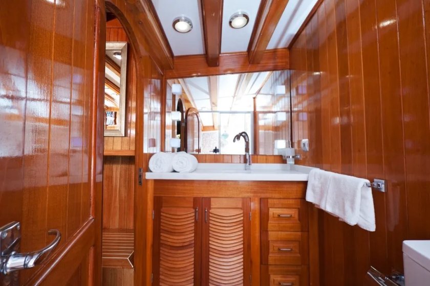 PARSS | DELUXE GULET KİRALAMA & MAVİ TUR YAT TATİLİ