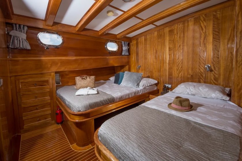 PARSS | DELUXE GULET KİRALAMA & MAVİ TUR YAT TATİLİ