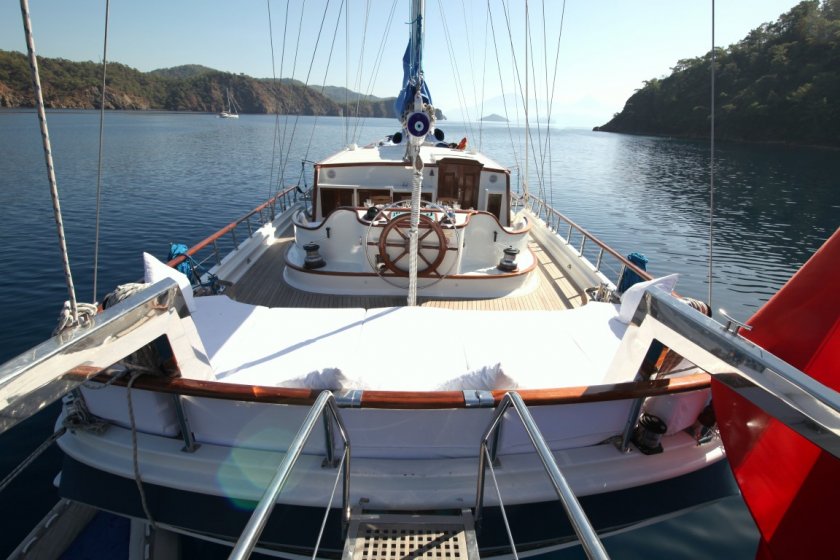 ECE BERRAK | 10 KİŞİLİK 5 KAMARA KLİMALI ULTRA LÜKS GULET EGE TEKNE TURU | Okeanosyatcilik