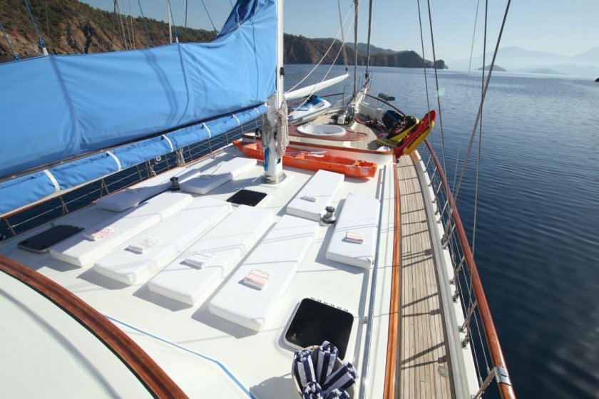 ECE BERRAK | 10 KİŞİLİK 5 KAMARA KLİMALI ULTRA LÜKS GULET EGE TEKNE TURU | Okeanosyatcilik