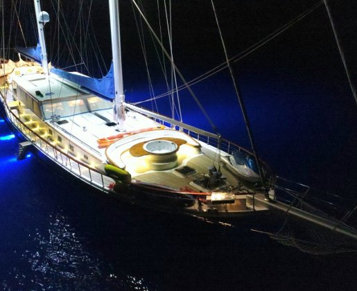 10 PERSON 5 CABIN AIR CONDITIONED ULTRA LUXURY GULET TURKEY SAIL TOUR