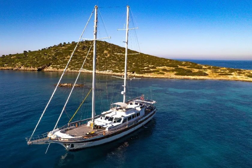 DOUBLE EAGLE | LÜKS GULET KİRALAMA & ÖZEL YAT TURU