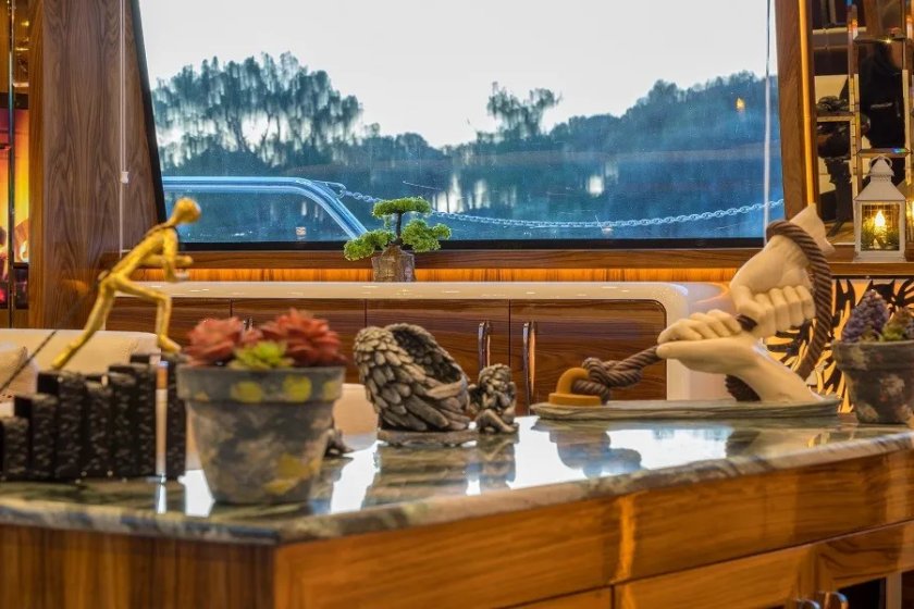 LONG ISLAND | 10 KİŞİLİK MARMARİS TEKNE TURU & YAT KİRALAMA