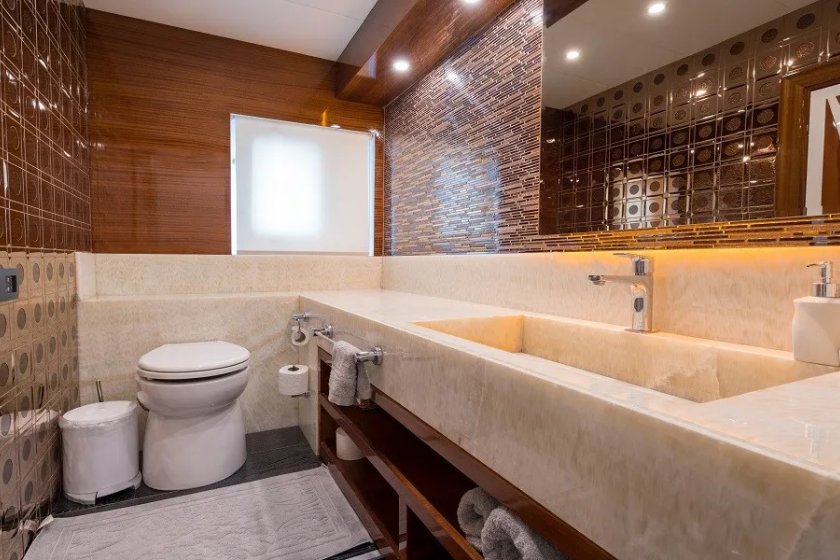 LONG ISLAND | 10 KİŞİLİK MARMARİS TEKNE TURU & YAT KİRALAMA