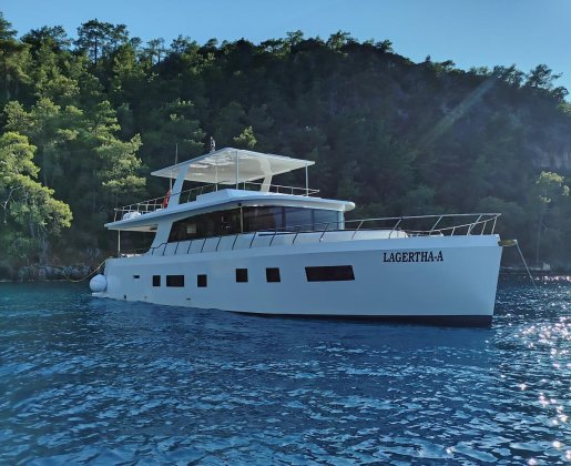 TRAWLER LAGERTHA | 8 KİŞİLİK LÜKS TRAWLER