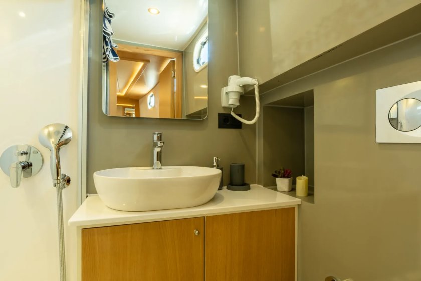 GULET OK AY | AİLELERE UYGUN KİRALIK TEKNE