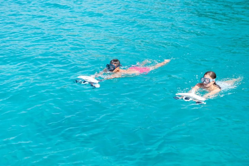 BERNİS | FETHİYE VE GÖCEK KİRALIK MODERN TEKNE