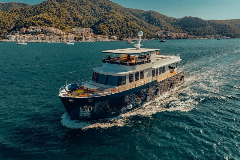 BELUGA TRAWLER | ÖZEL TRAWLER TATİLİ | Okeanosyatcilik