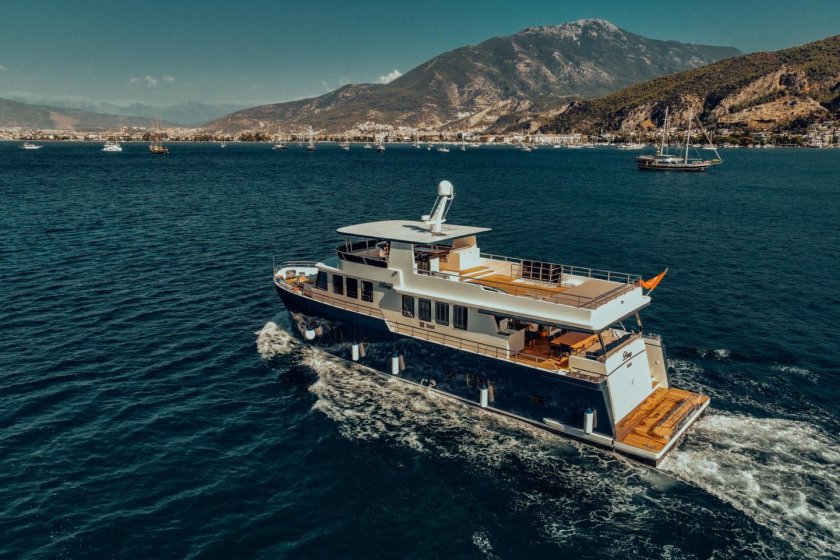 BELUGA TRAWLER | ÖZEL TRAWLER TATİLİ | Okeanosyatcilik