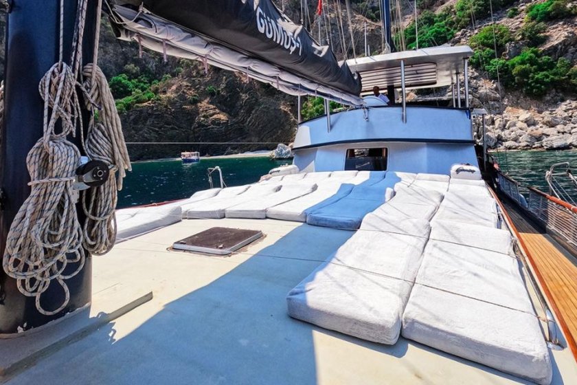 Gümüş 1 | Marmaris 8 Cabin VIP Gulet Charter | Okeanosyachting