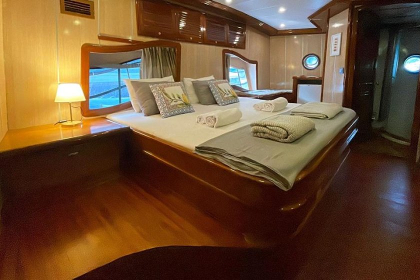 Gümüş 1 | Marmaris 8 Cabin VIP Gulet Charter | Okeanosyachting