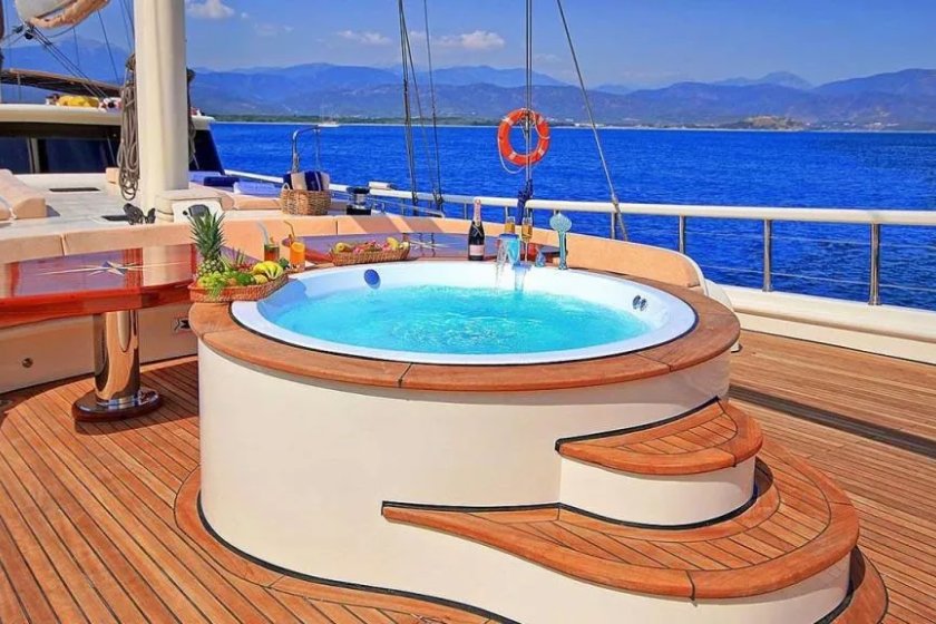 Queen Of Salmakis | Bodrum Luxury Gulet | Okeanosyachting