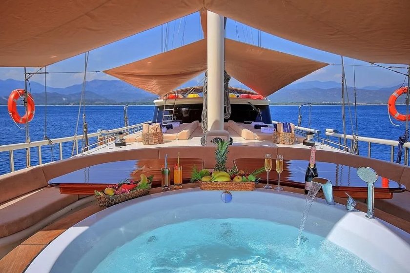 Queen Of Salmakis | Bodrum Luxury Gulet | Okeanosyachting
