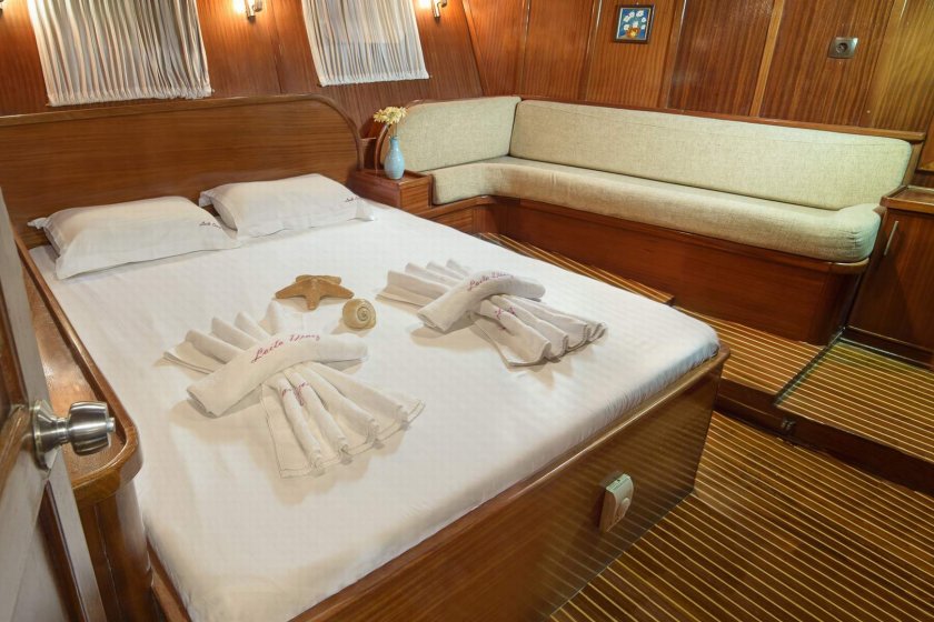 LAİLA DENİZ | 8 KİŞİLİK 4 KABİN KLİMALI GULET MARMARİS TEKNE TURU | Okeanosyatcilik