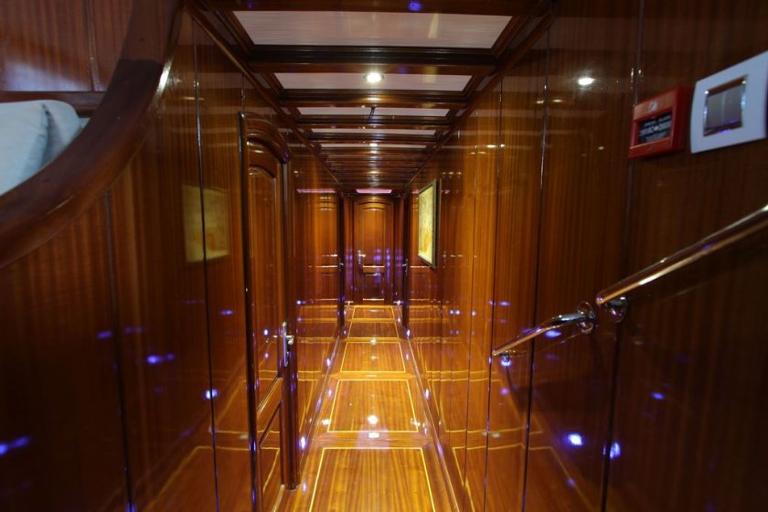 DEAR LİLA | 12 KİŞİLİK 6 KAMARALI LÜKS MAVİ TUR GULETİ | Okeanosyatcilik