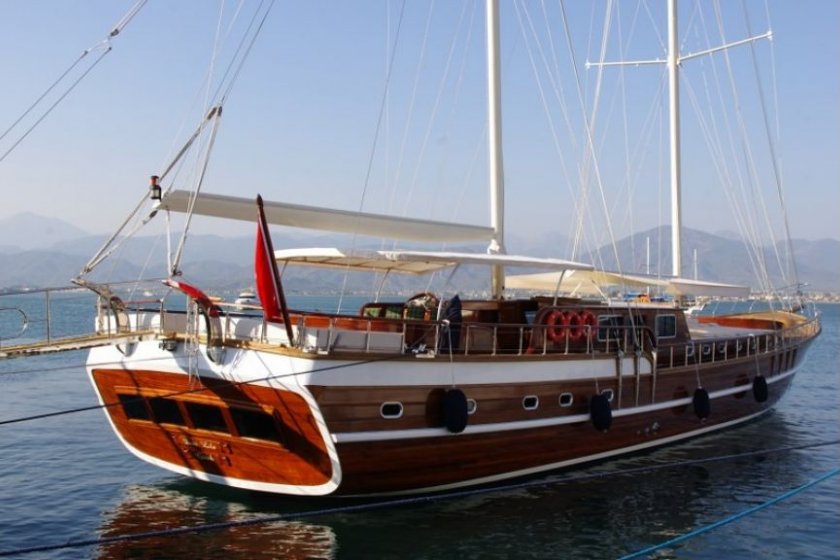 DEAR LİLA | 12 KİŞİLİK 6 KAMARALI LÜKS MAVİ TUR GULETİ | Okeanosyatcilik