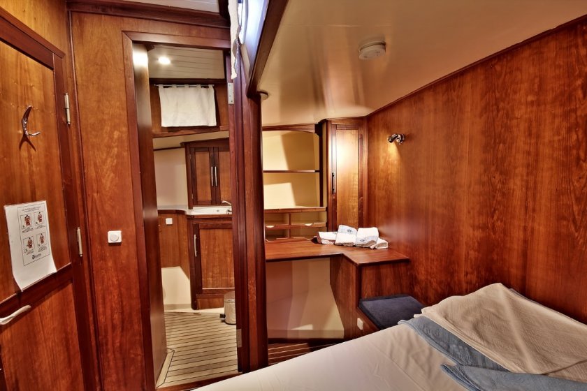 HÜLYAM 1 | 10 KİŞİLİK GÖCEK KOYLARI TEKNE KİRALAMA | Okeanosyatcilik