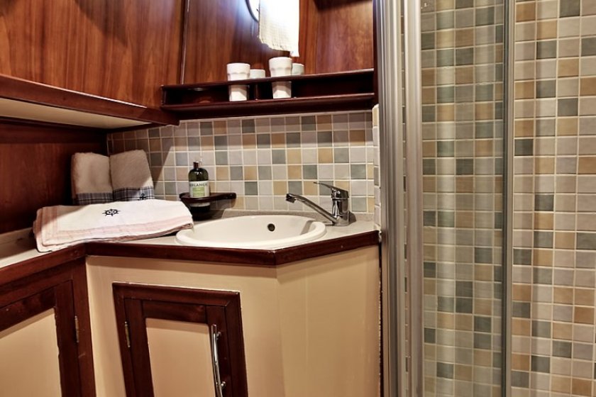 HÜLYAM 1 | 10 KİŞİLİK GÖCEK KOYLARI TEKNE KİRALAMA | Okeanosyatcilik