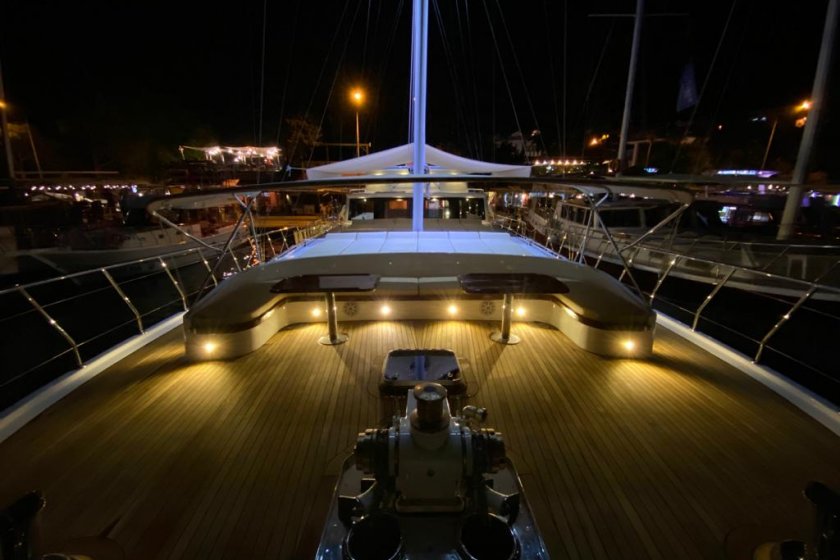 GULET EMİNE | 12 KİŞİLİK GULET İLE TEKNE TATİLİ | Okeanosyatcilik