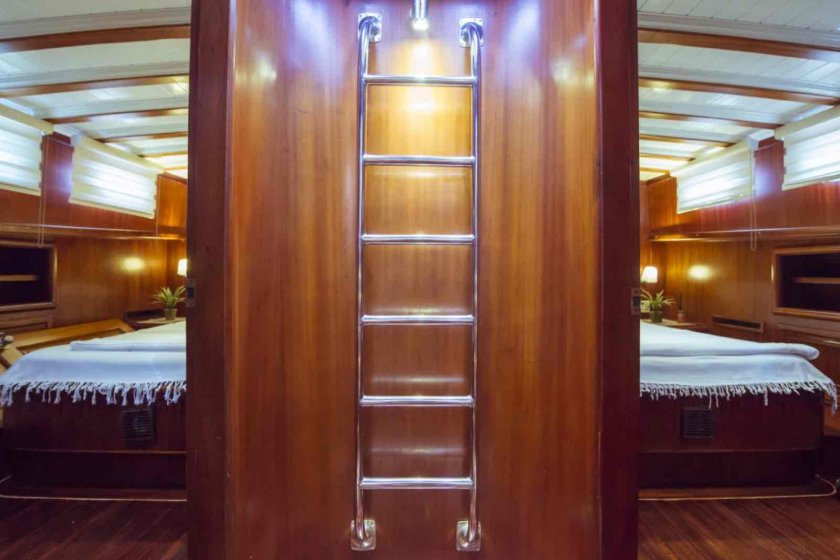 YÜCE BEY | 10 KİŞİLİK LÜKS YAT İLE MARMARİS MAVİ YOLCULUK | Okeanosyatcilik