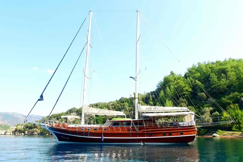 YÜCE BEY | 10 KİŞİLİK LÜKS YAT İLE MARMARİS MAVİ YOLCULUK | Okeanosyatcilik