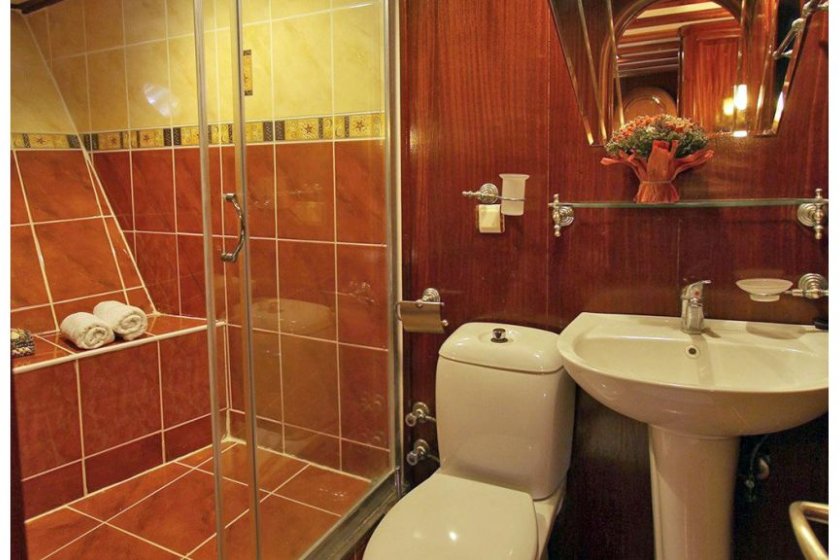 PRENSES SELİN | 18 KİŞİLİK BÜYÜK GRUPLAR İÇİN MAVİ TUR GULET | Okeanosyatcilik